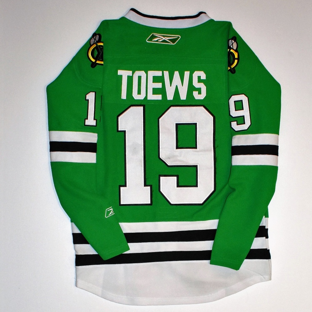 Jonathan Toews Chicago Blackhawks Jersey